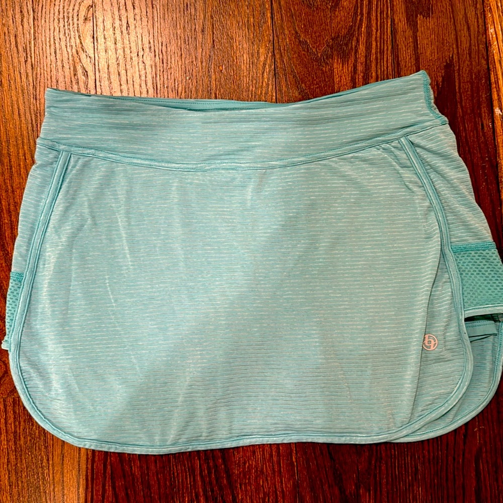 LIja tennis skirt size medium